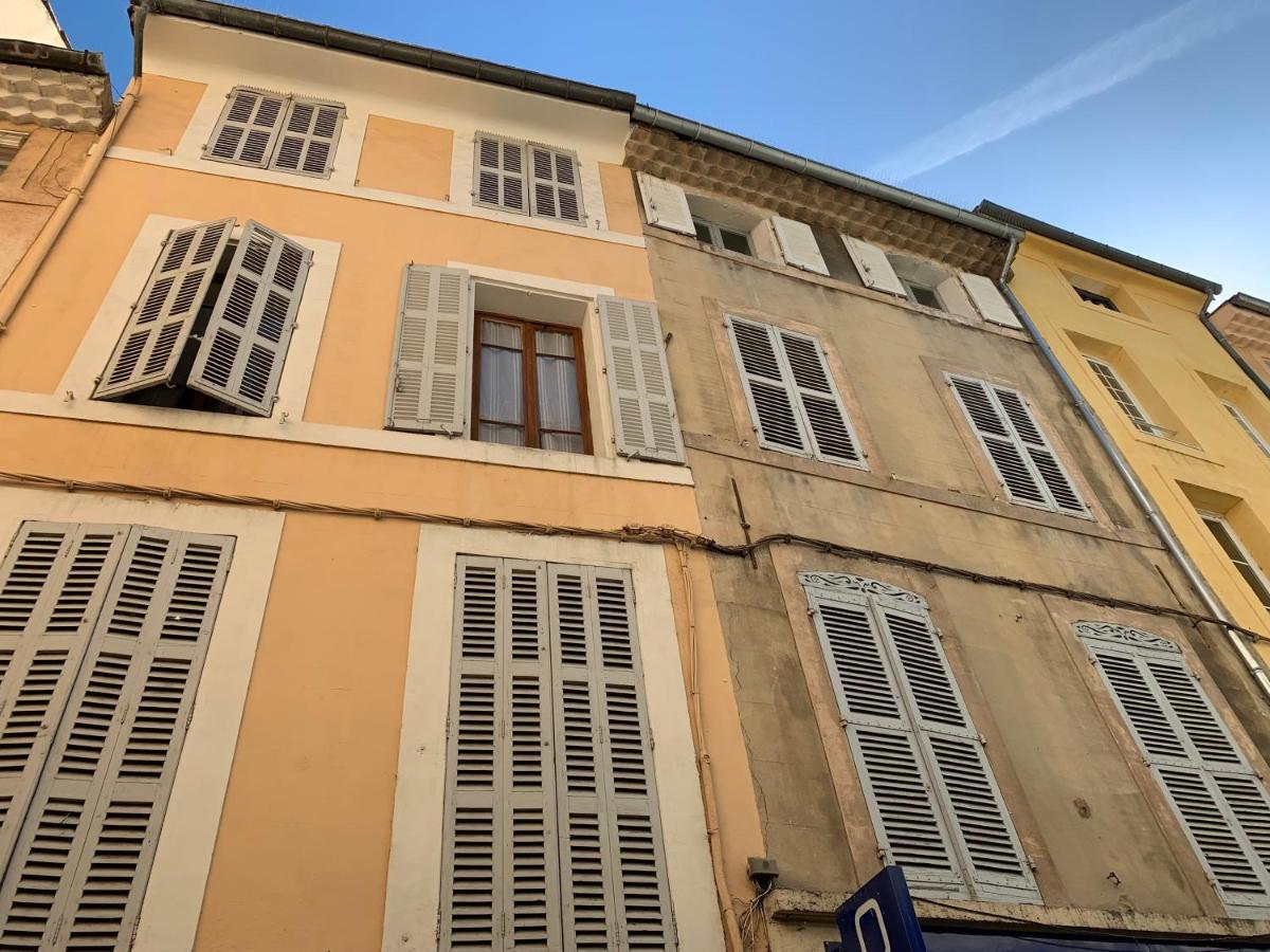 Le Bedarride Leilighet Aix-en-Provence Eksteriør bilde